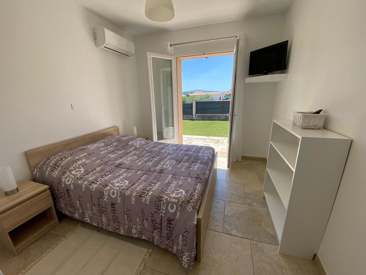 Villa Triskyl Le Muy Extérieur photo